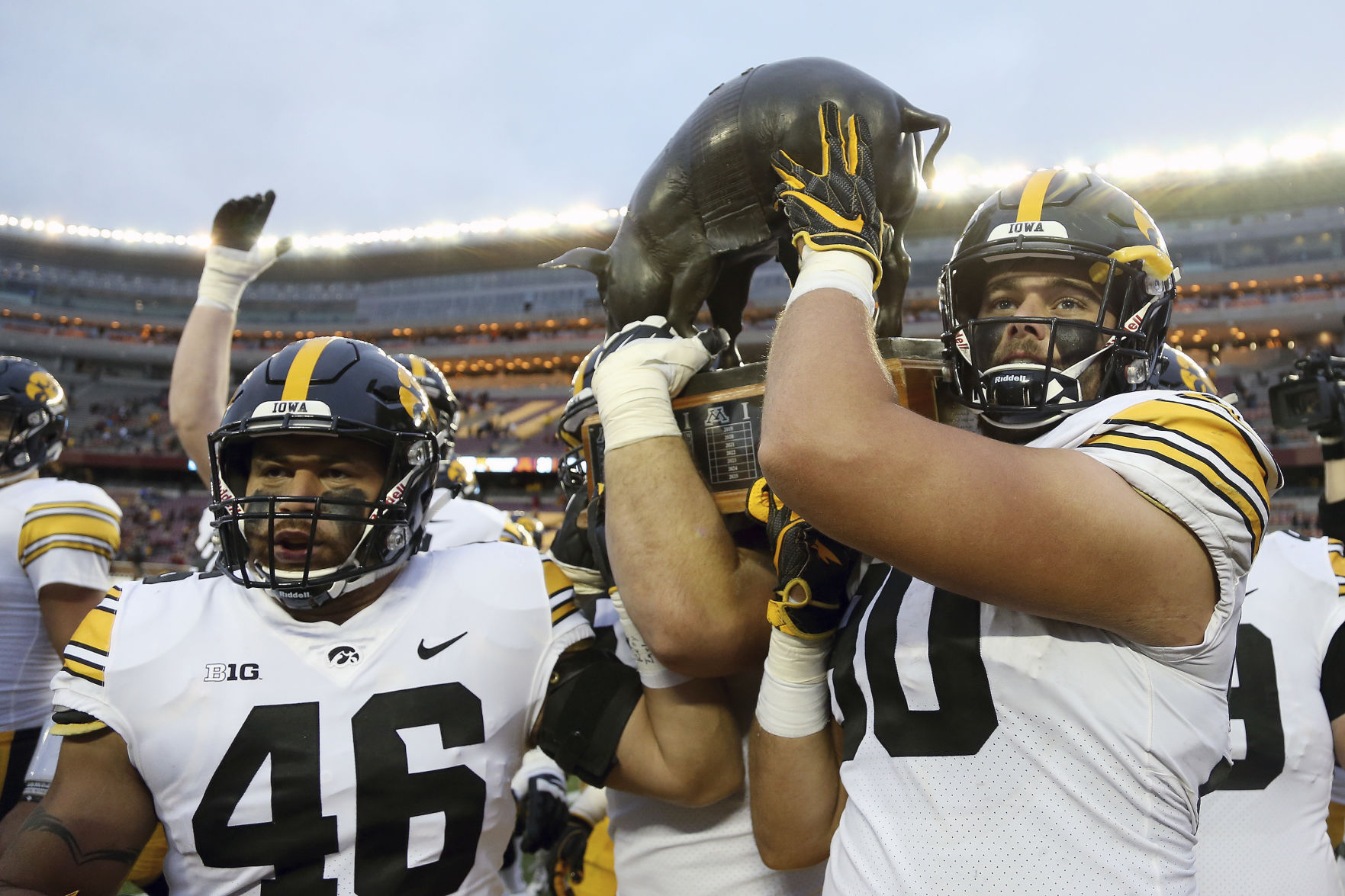 Iowa Minnesota Football